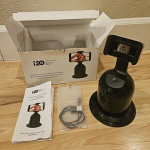 i2O 360° Face Tracking Smartphone Holder